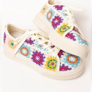Colorful Crochet Women's Bohemian patchwork crochet Sneakers size 6